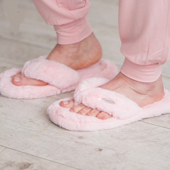Pudus Blush Pink Recycled Cottontail Flip Flop Slippers S(5-6) - Picture 1 of 6